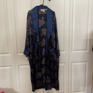 Number 1 London vintage robe multicolor